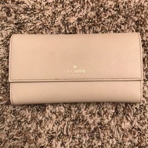 Kate spade wallet and iPhone 6 case